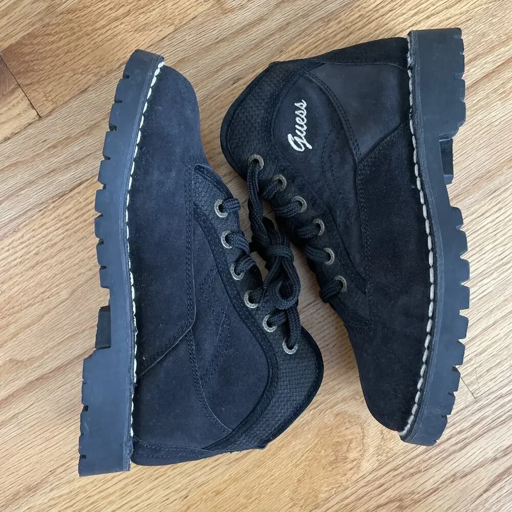 Guess Women's 7.5 Black Suede Boots worn once mid top lace up Shoes BP